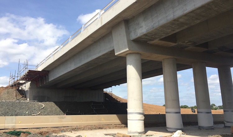 Parapet of Bellshill Road bridge with
                          moulding removed